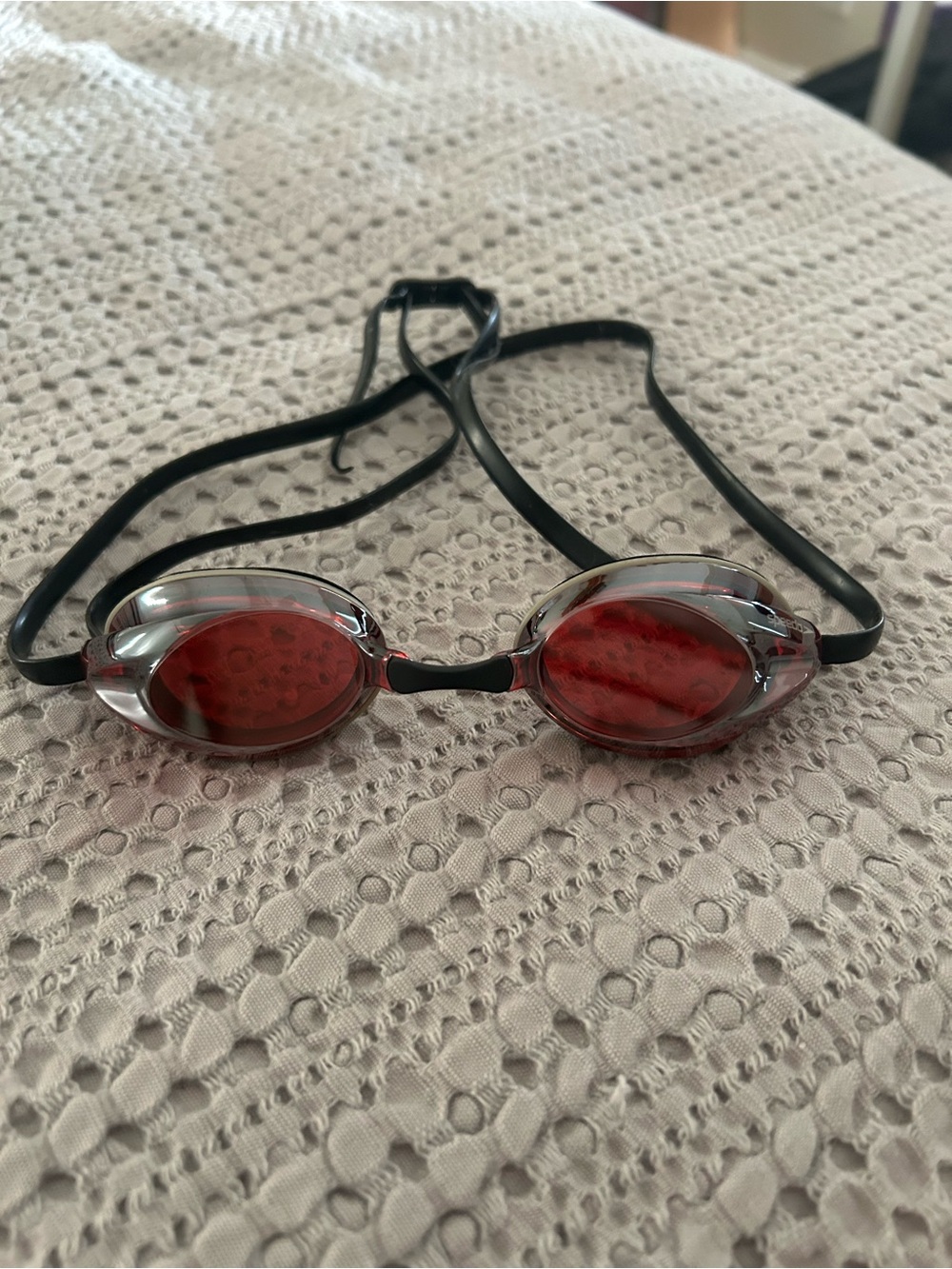 Speedo Vanisher Red Swim Goggles with Black Strap